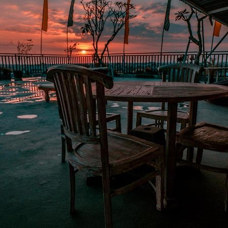 Liong Guest House Canggu Buitenkant foto