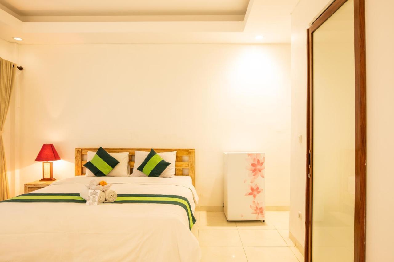 Liong Guest House Canggu Buitenkant foto