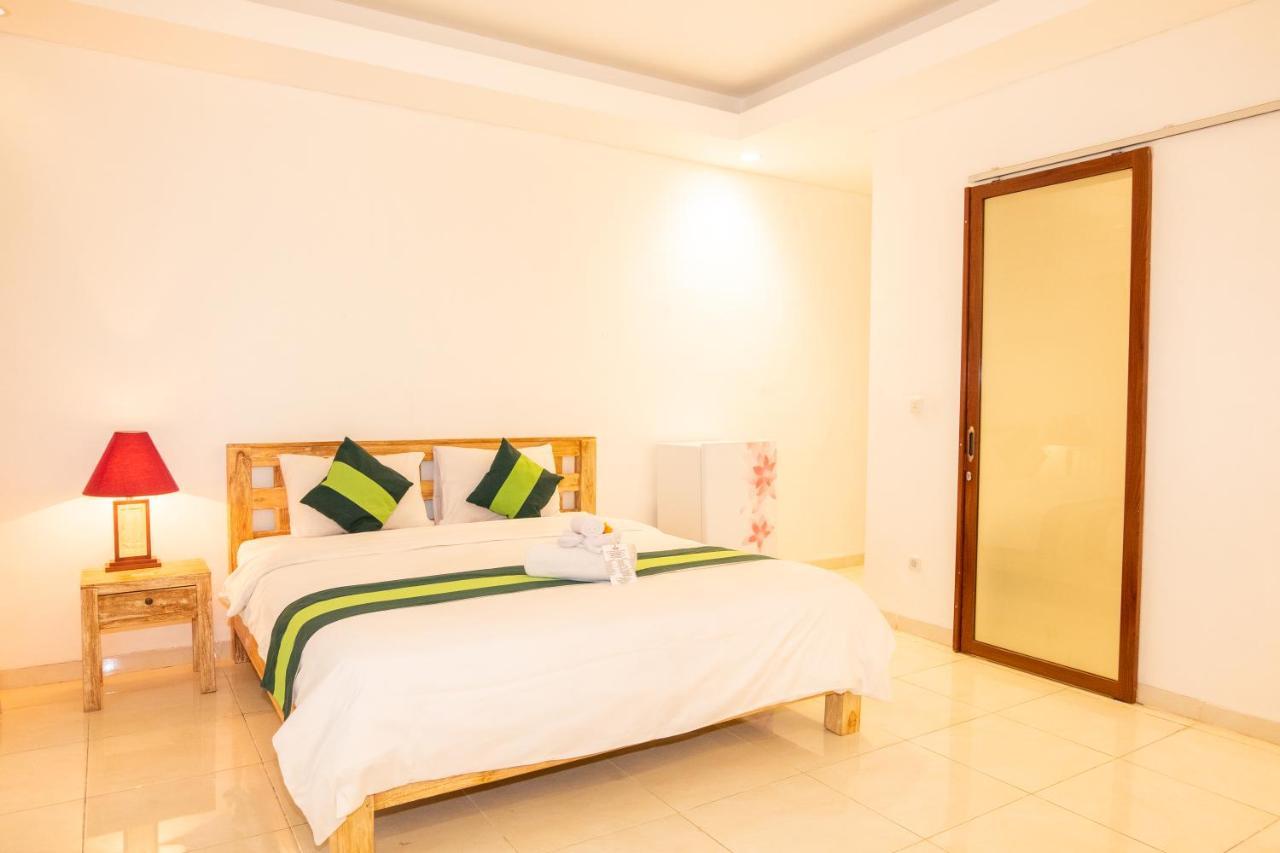 Liong Guest House Canggu Buitenkant foto