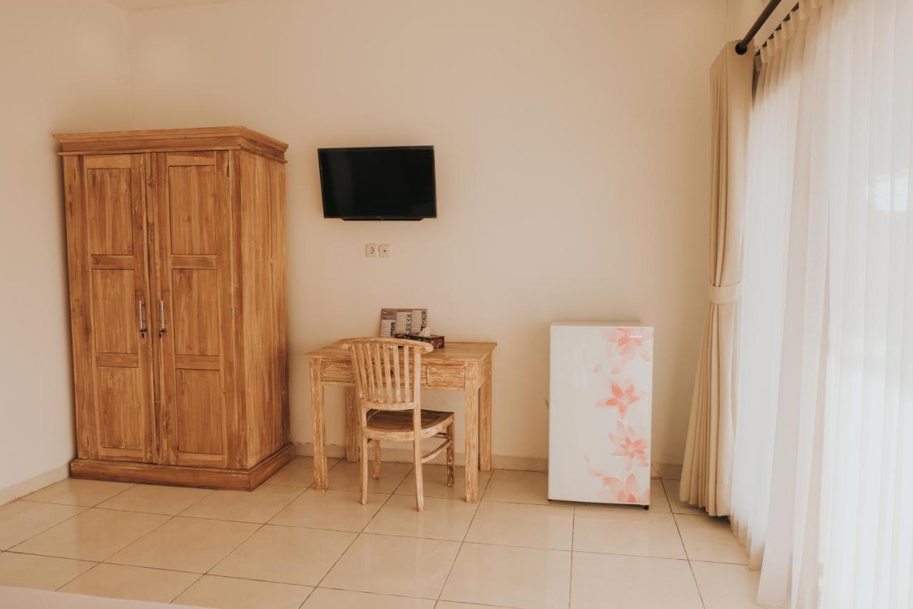 Liong Guest House Canggu Buitenkant foto