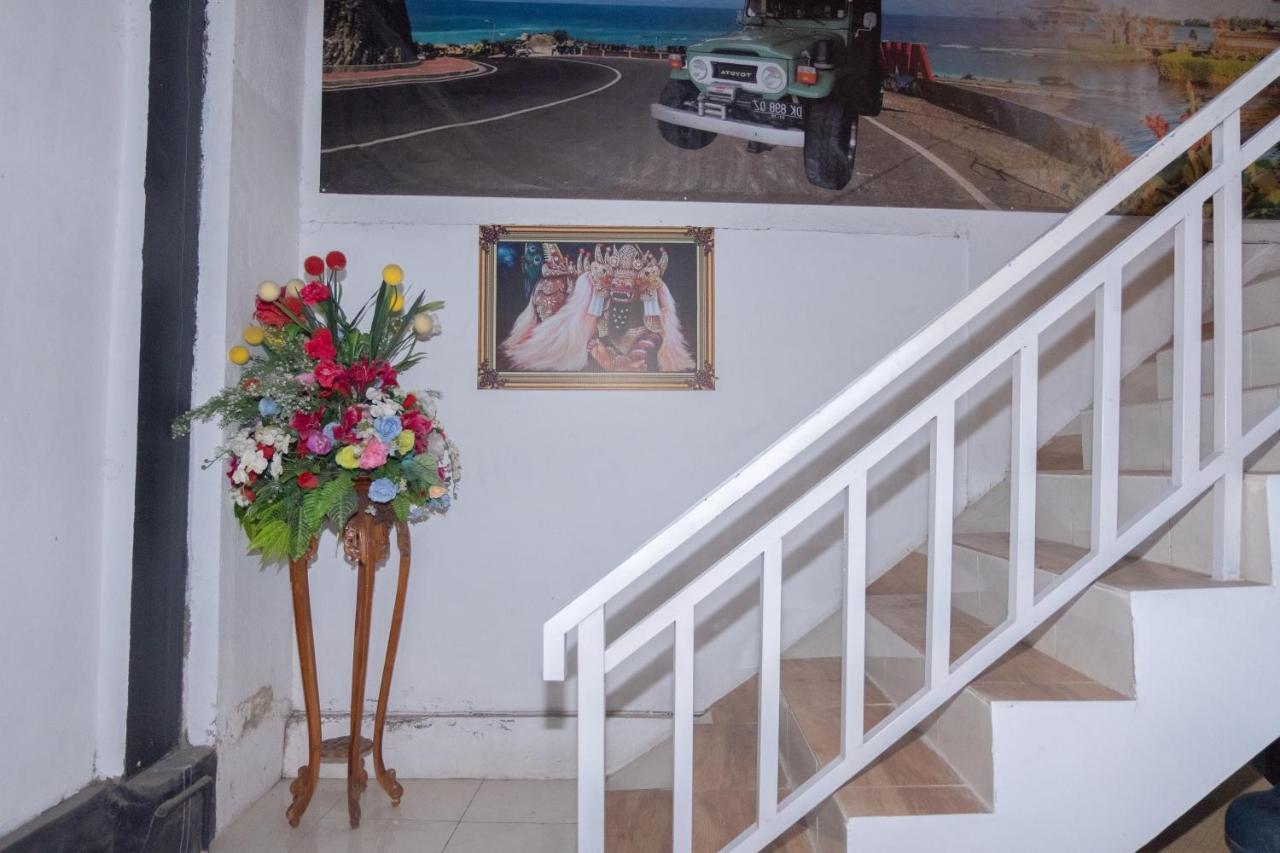 Liong Guest House Canggu Buitenkant foto
